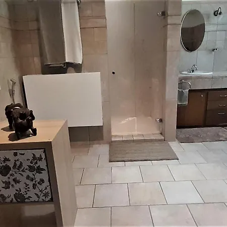 Artzamendi, Askar, 3 Etoiles De 113 M2 *